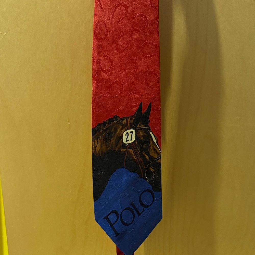 Vintage Polo by Ralph Lauren Equestrian Hand Made Silk Tie in Red with Horseshoe - Picture 2 of 10